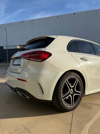 Mercedes-Benz Clase A 200 d AMG Line