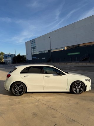 Mercedes-Benz Clase A 200 d AMG Line