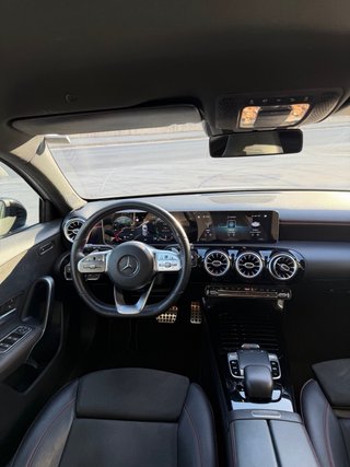 Mercedes-Benz Clase A 200 d AMG Line