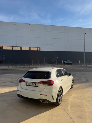 Mercedes-Benz Clase A 200 d AMG Line