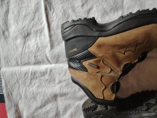 Botas de montaña Paredes