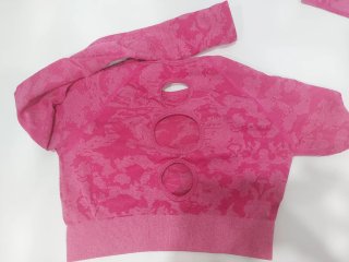 Set sportivo rosa con stampa