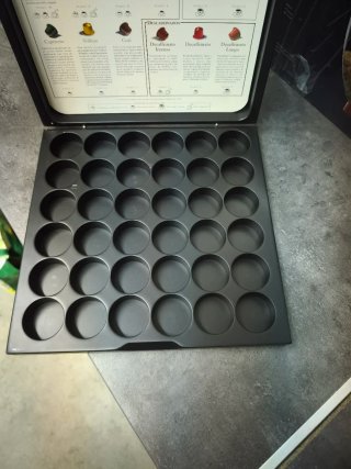 Caja Nespresso para cápsulas