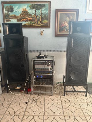 Equipo de sonido profesional de 2000w