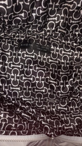 Cazadora Shein blanca Talla S