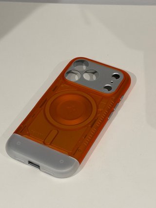 Funda Spigen Apple IPhone 17 CLASSIC C1 Magsafe