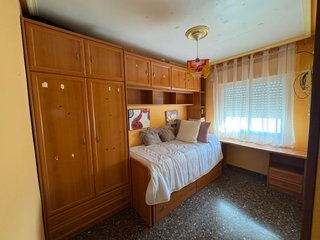 Dormitorio juvenil cama nido madera