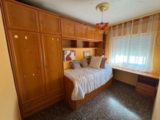 Dormitorio juvenil cama nido madera