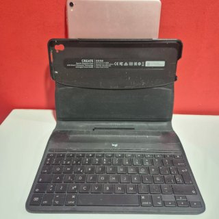 iPad Pro 1st Gen (2016) A1673