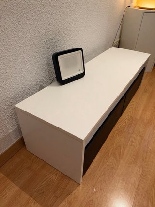 Mueble TV Blanco y Negro