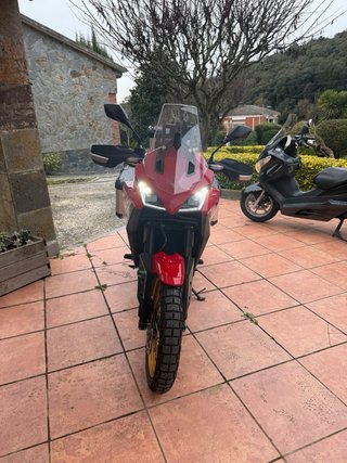 Moto Morini X-Cape 649 Gold