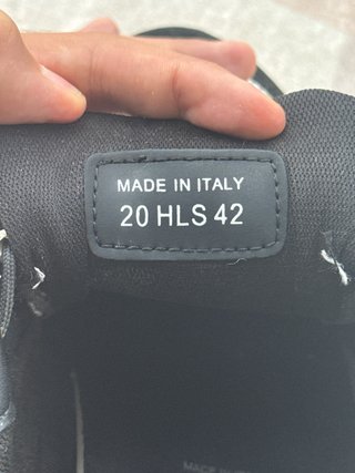 Zapatillas Deportivas Blancas y Rosas Talla 42.