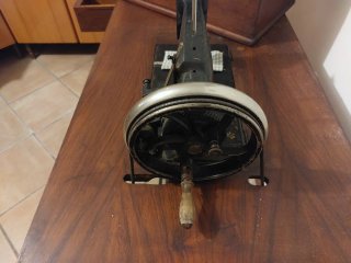 Macchina da cucire Necchi vintage anni 60