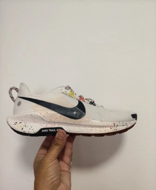 T44,5 Nike ReactX Pegasus Trail 5