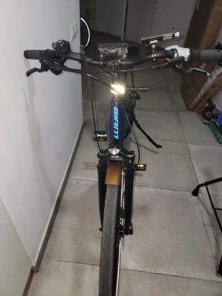 Bicicleta Eléctrica Giant Azul