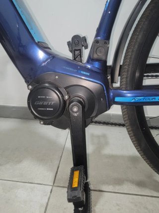 Bicicleta Eléctrica Giant Azul