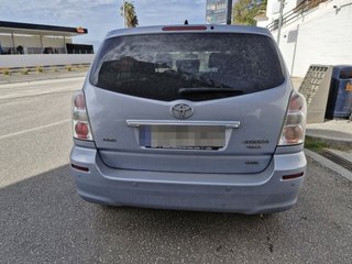 Toyota Corolla Verso 2.2D-4D Sol 7p Avería circula