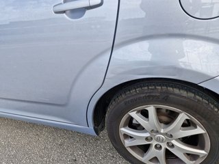 Toyota Corolla Verso 2.2D-4D Sol 7p Avería circula