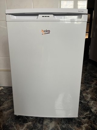 Congelador Bajo Encimera Beko No Frost