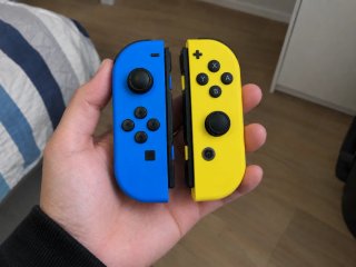 Mandos Joy-Con Nintendo Switch Azul y Amarillo