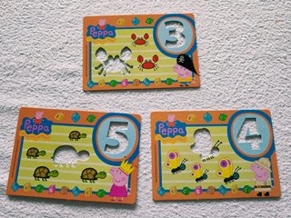 Peppa Pig. Ilumina letras y números