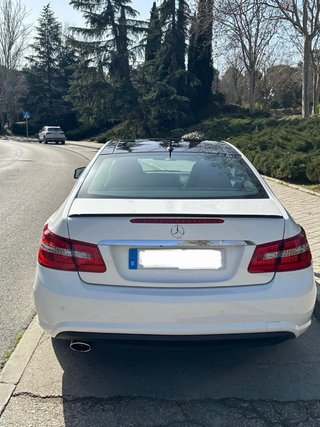 Mercedes-Benz E 250D coupe