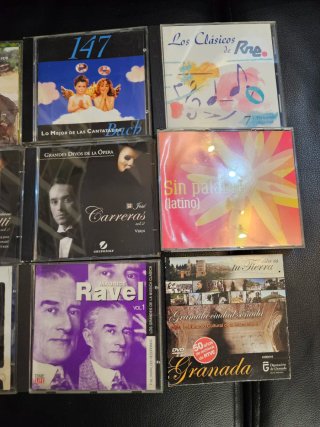 Lote 12 CD di Musica Classica e Latina