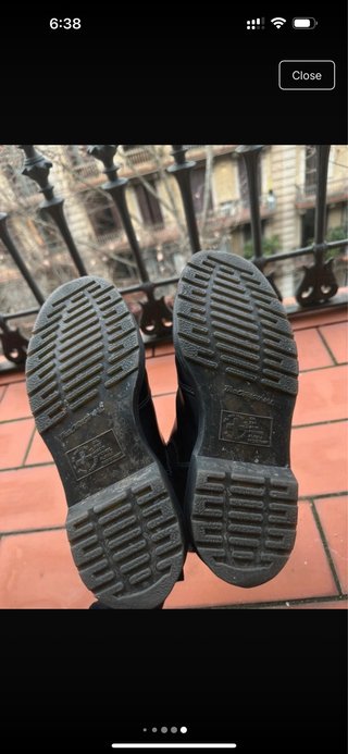 Botines Chelsea Dr. Martens Negros