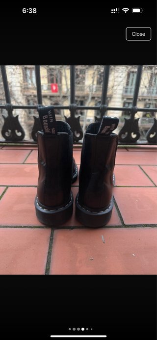 Botines Chelsea Dr. Martens Negros