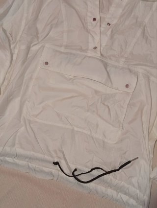 Stradivarius sudadera oversize contravientos