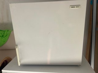 Nevera pequeña Zanussi