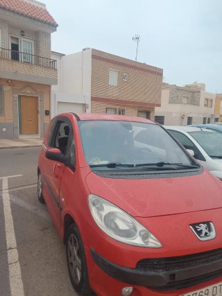 Peugeot 1007 2005