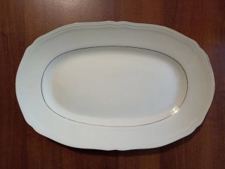 Piatto ovale Richard Ginori