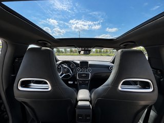 Mercedes-Benz A220 170cv AMG line 2014