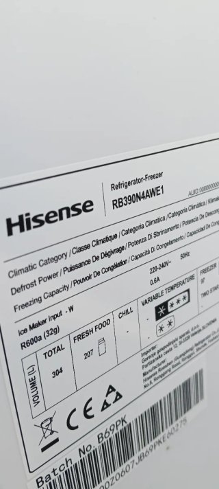 NEVERA COMBI HISENSE NO FROST ENERGÍA A+