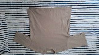 Camiseta Zara Beige