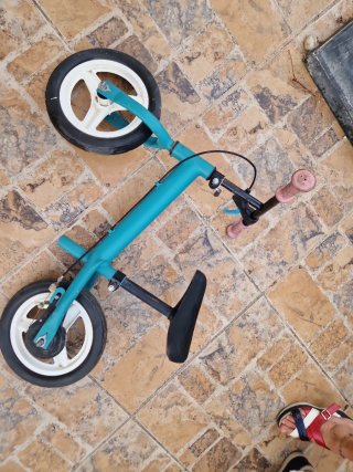 Bicicleta infantil azul