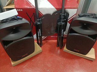 2 unidades Altavoces Vonyx con Trípodes