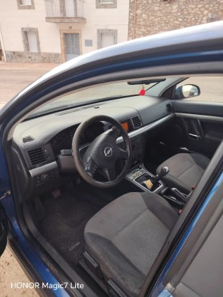 Opel Vectra 2004