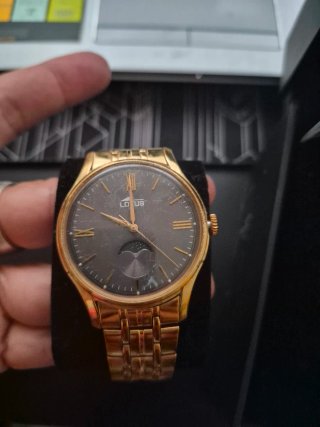 Reloj Lotus Hombre Dorado