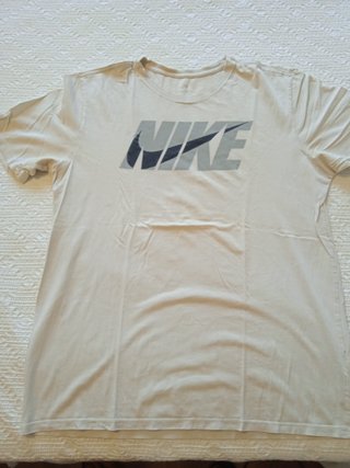 Camisetas Nike y Adidas