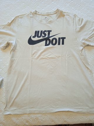 Camisetas Nike y Adidas