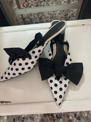 Zapatos Zara Lunares con Lazo Talla 41