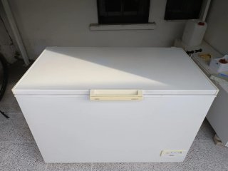 Arcón Congelador Zanussi Easy Lid