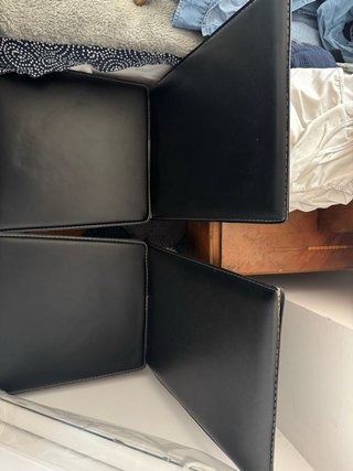Mesa cristal y 4 sillas comedor
