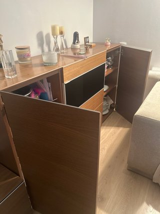 Mueble de Comedor de Madera
