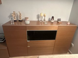 Mueble de Comedor de Madera