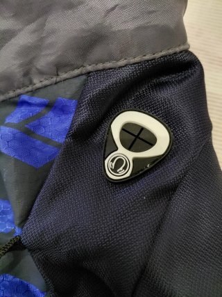 Mochila de Montaña Azul y Gris