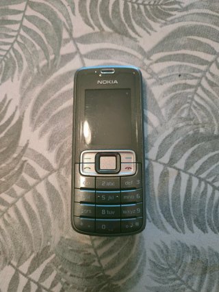 Teléfono Nokia BL-5C + Cargadores