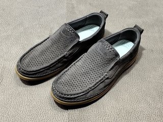 Zapatos Náuticos de Gamuza Gris Talla 42